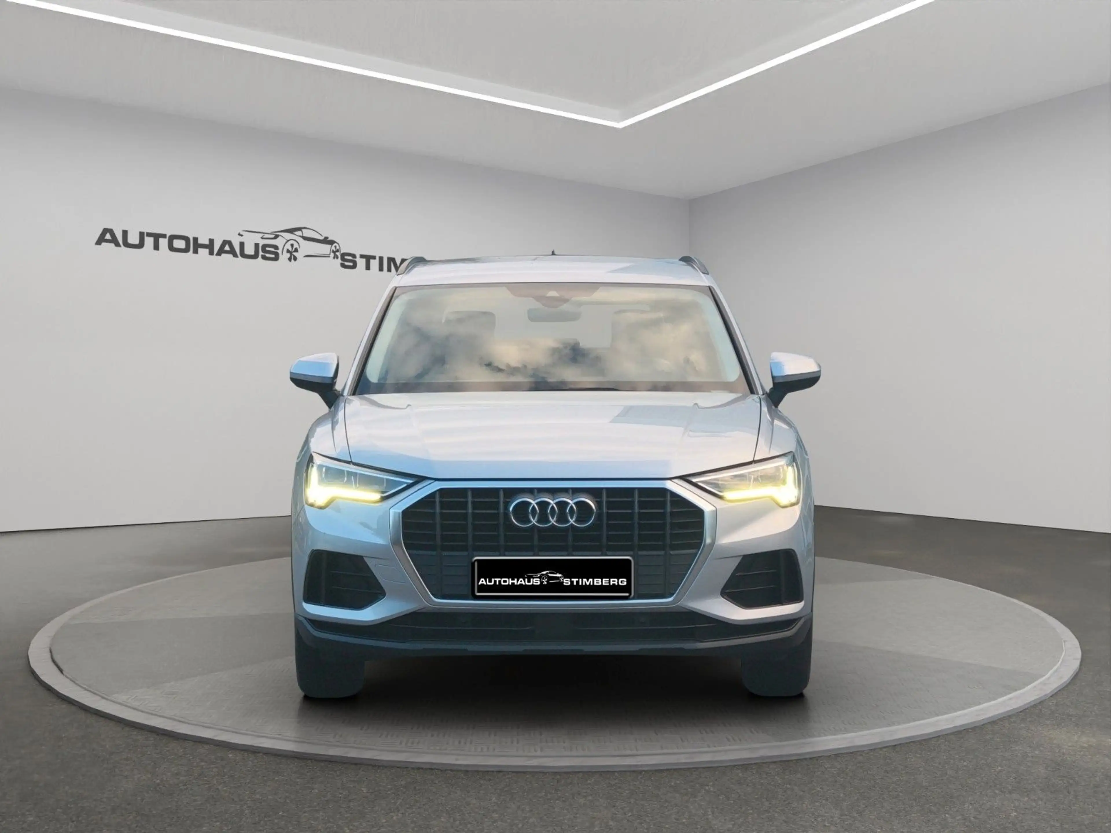 Audi Q3 35 TDI *AHK*B&O*KAMERA*NAVI*PDC*VIRTUAL* — photo 3
