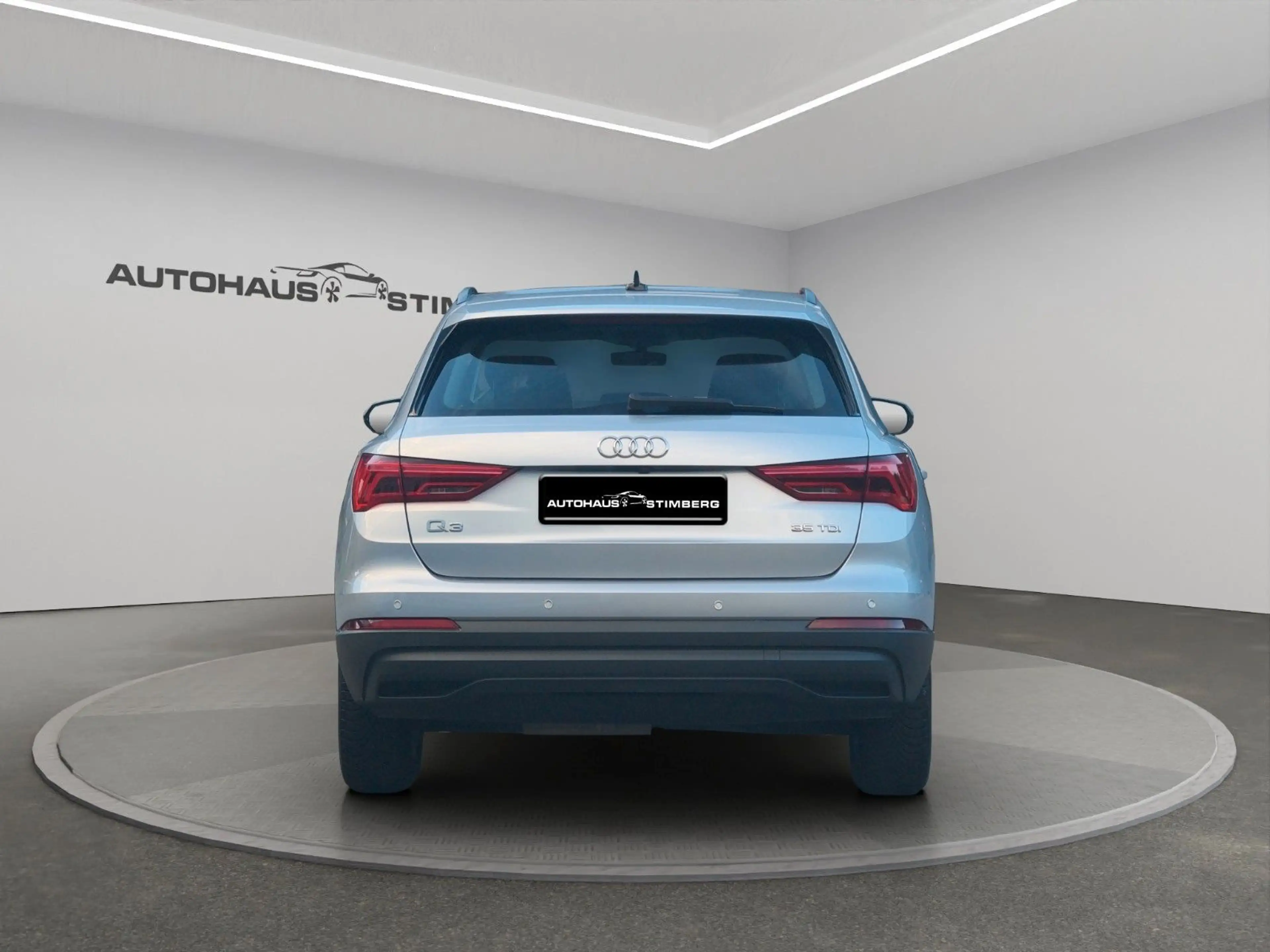 Audi Q3 35 TDI *AHK*B&O*KAMERA*NAVI*PDC*VIRTUAL* — photo 4