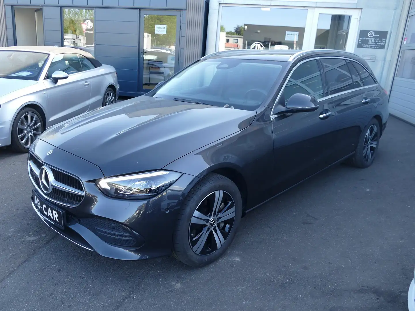 Mercedes-Benz C 300 e T 9G-TRONIC Klimaautomatik Navi Einpark Panorama Gris - 1