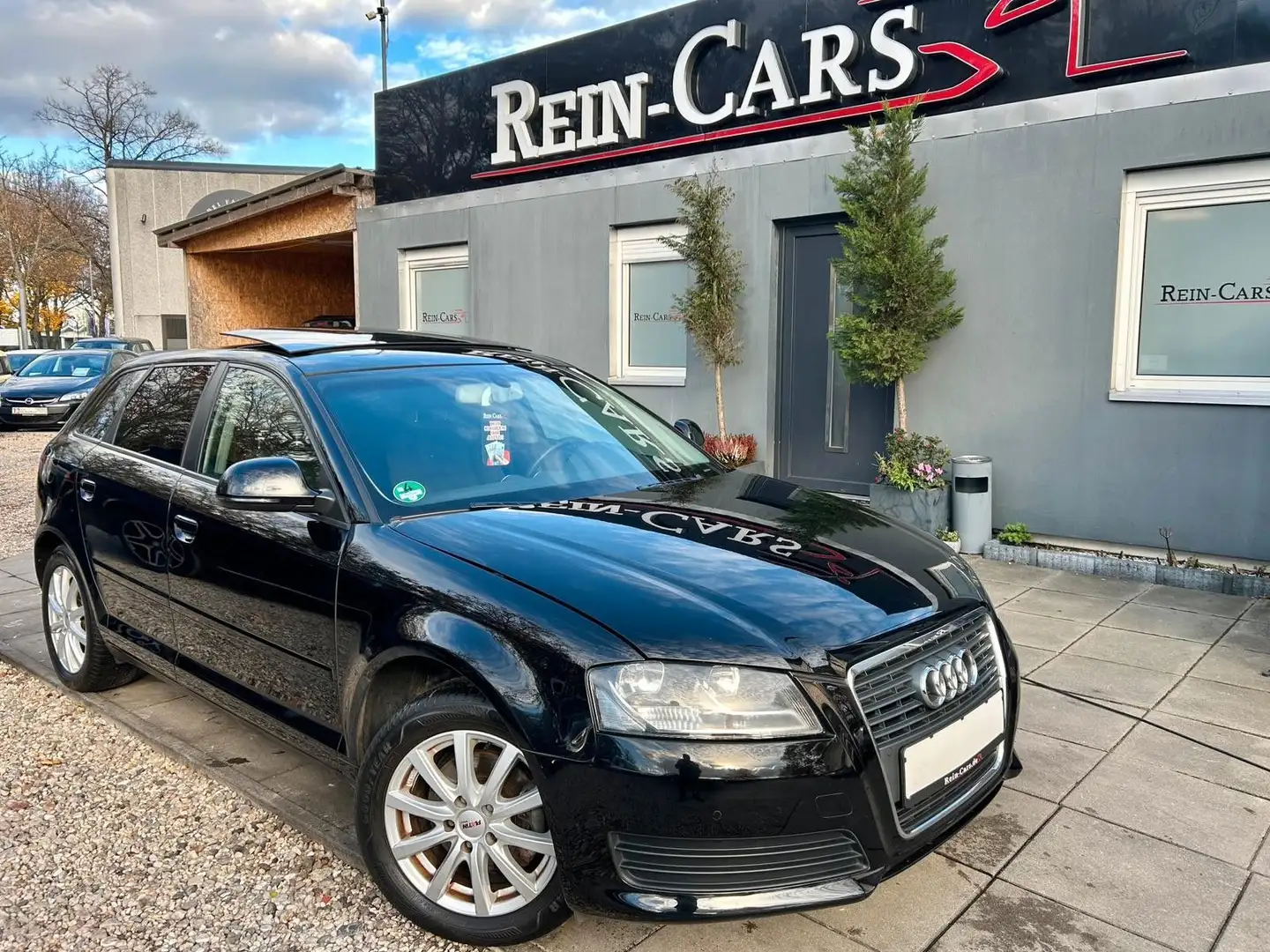 Audi A3 Sportback 1.4 TFSI/PANO/S-DACH/PDC/SHZ/TEMPOM Noir - 1