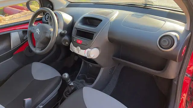 Citroen C1 view 10