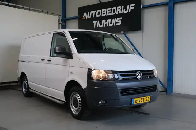 Volkswagen Transporter 2.0 TDI L1H1 3P - N.A.P. Airco, Trekhaak.