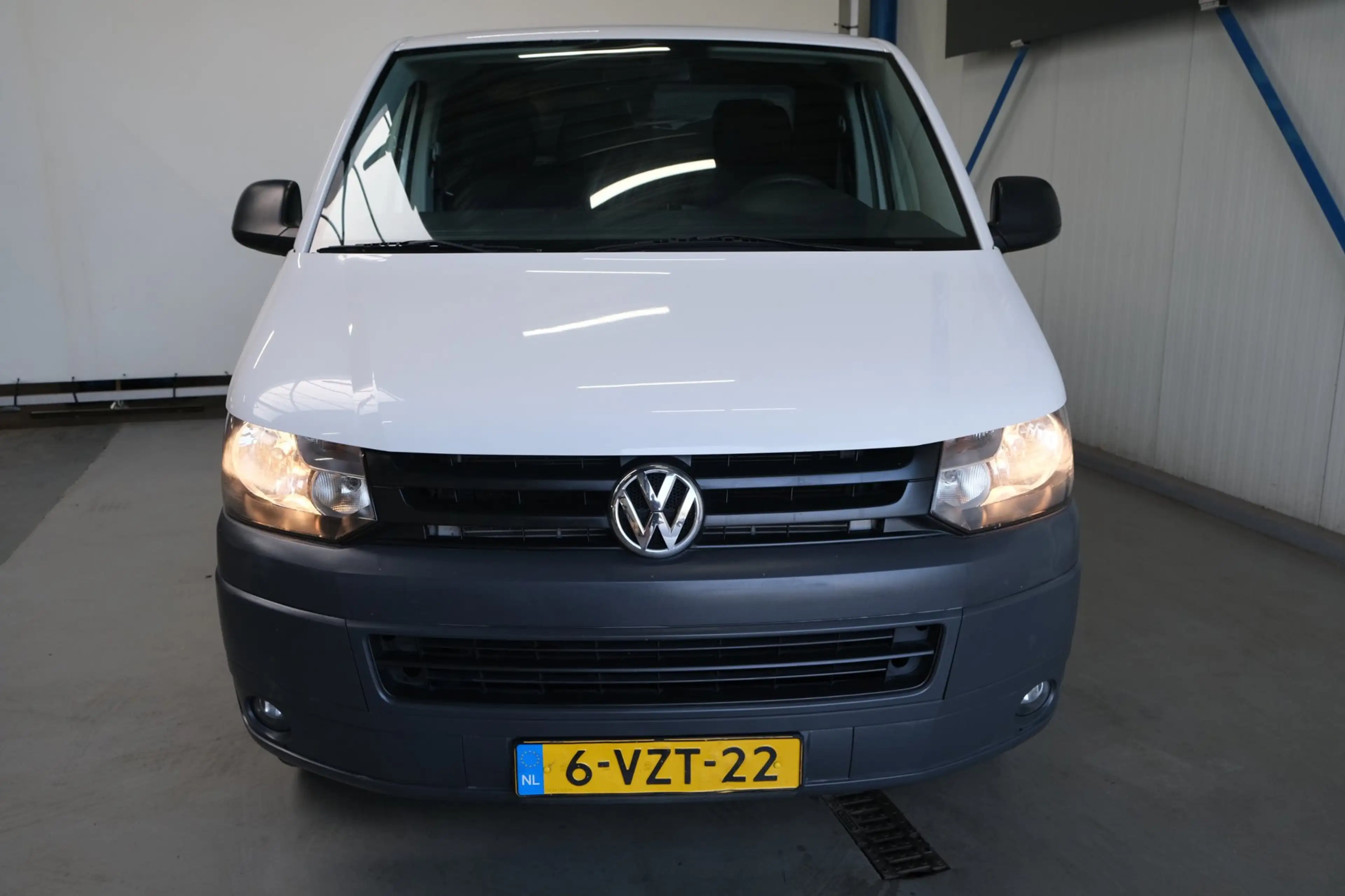 Volkswagen Transporter 2.0 TDI L1H1 3P - N.A.P. Airco, Trekhaak. — photo 3