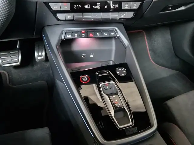 Audi S3 view 11