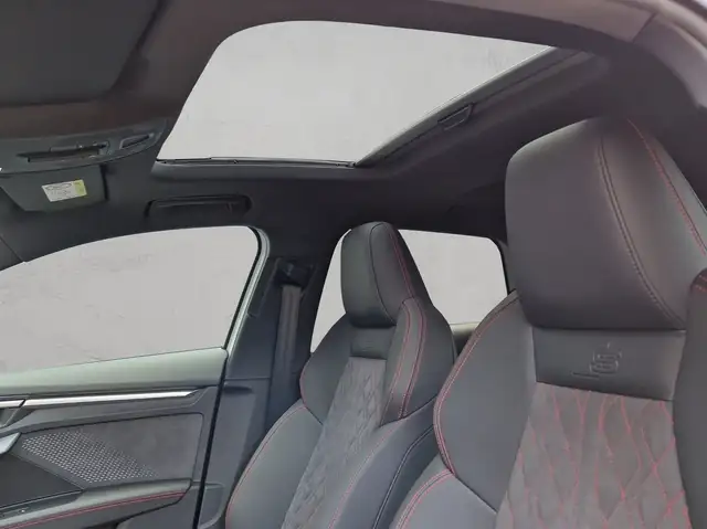 Audi S3 view 15