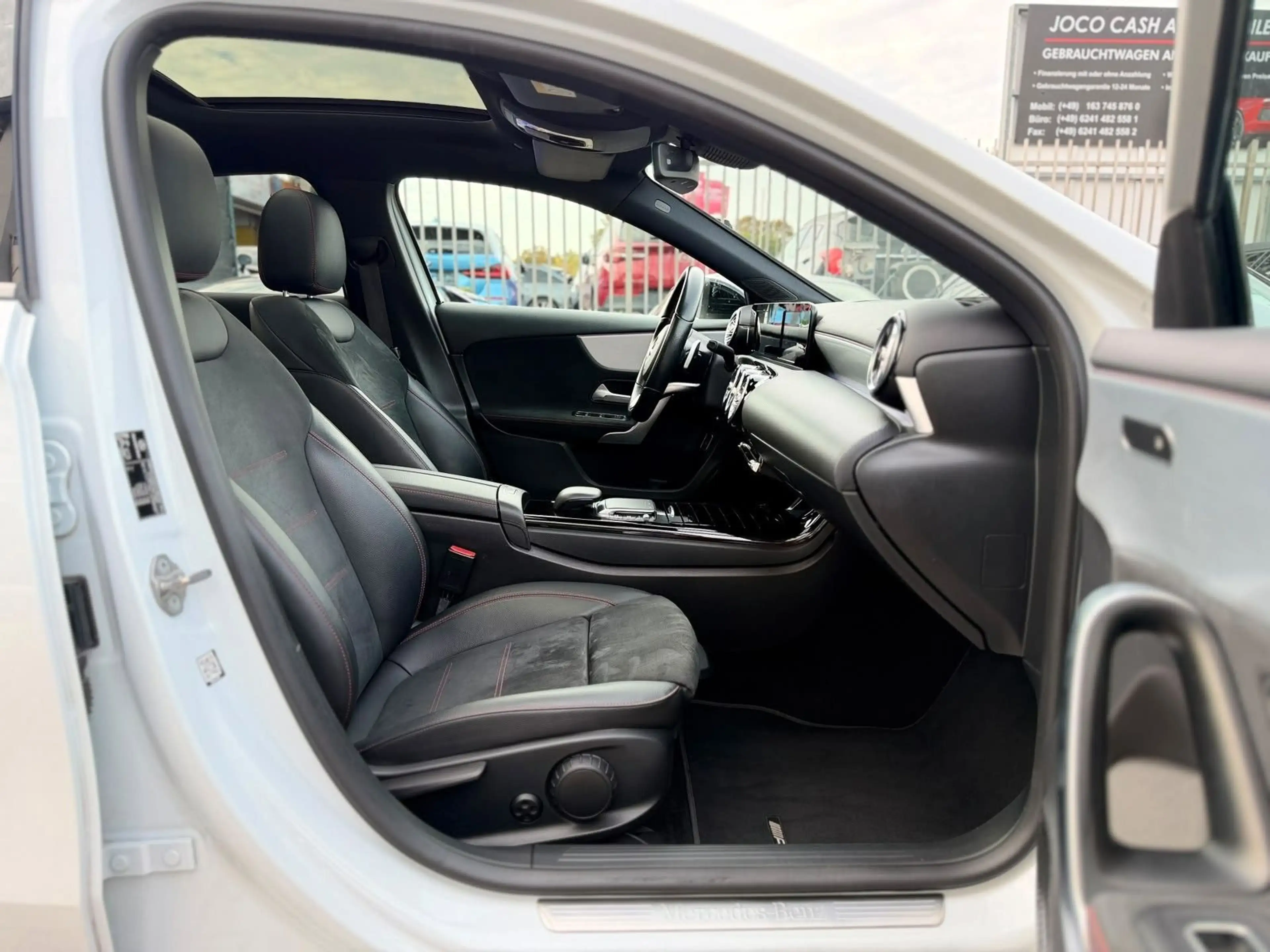 Mercedes-Benz A 250 Limousine*PANO*AMG*NIGHT-PAKET* KAMERA* — photo 15
