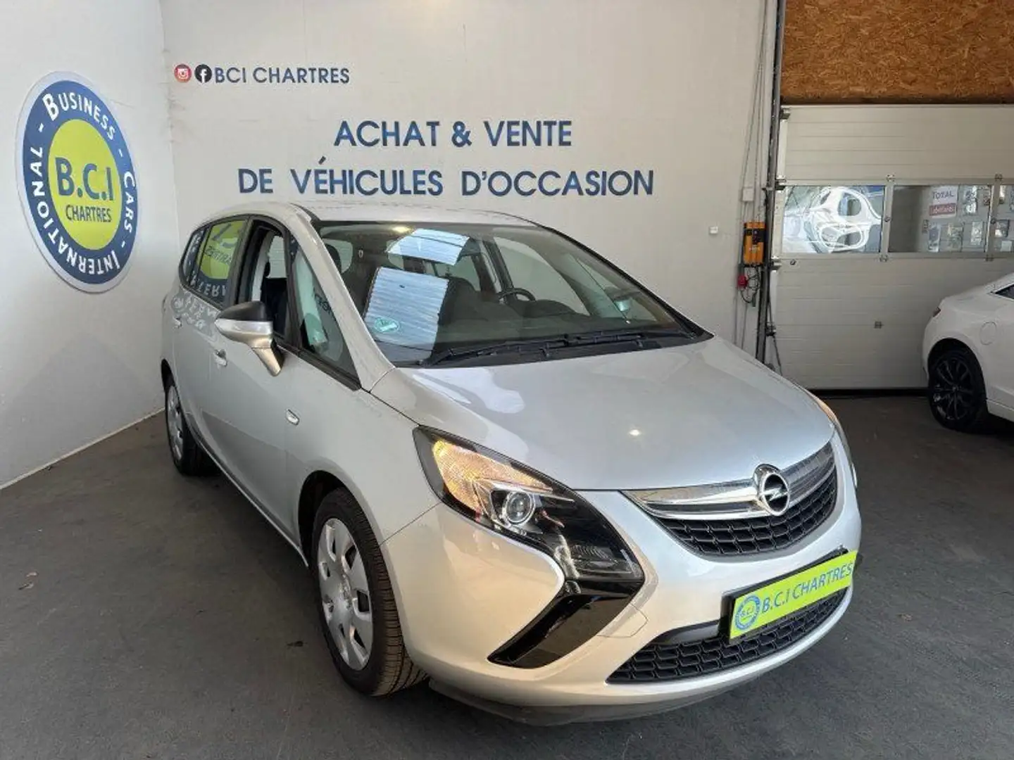Opel Zafira TOURER 1.6 CDTI 136CH ECOFLEX EDITION START/STOP 7 Gris - 2