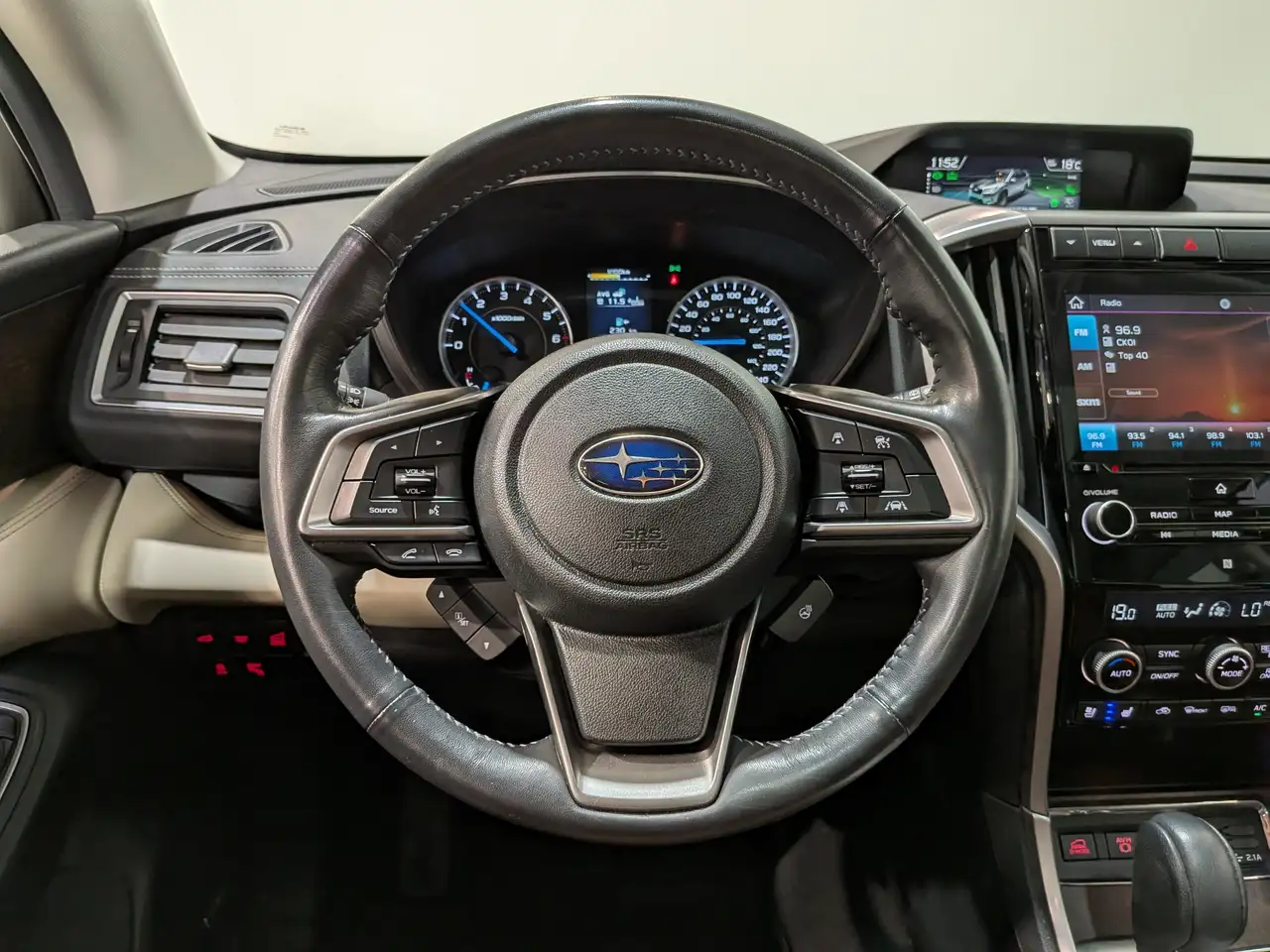 Subaru Ascent снимка Subaru Ascent