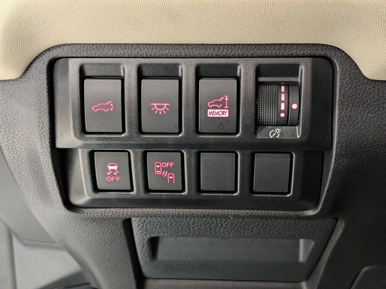 Subaru Ascent снимка Subaru Ascent