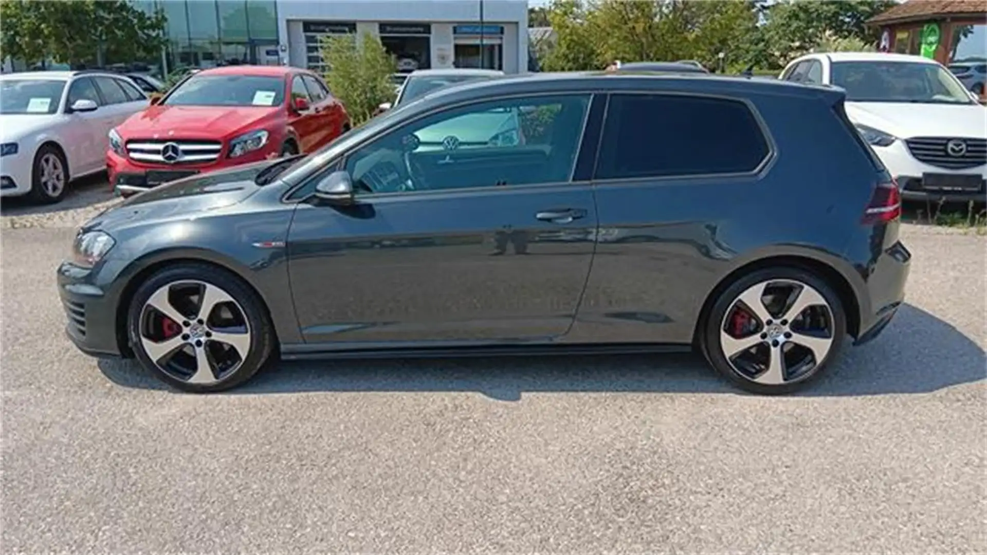 Volkswagen Golf GTI 2,0 TSI DSG mit viel Sonderausstattung Grau - 2