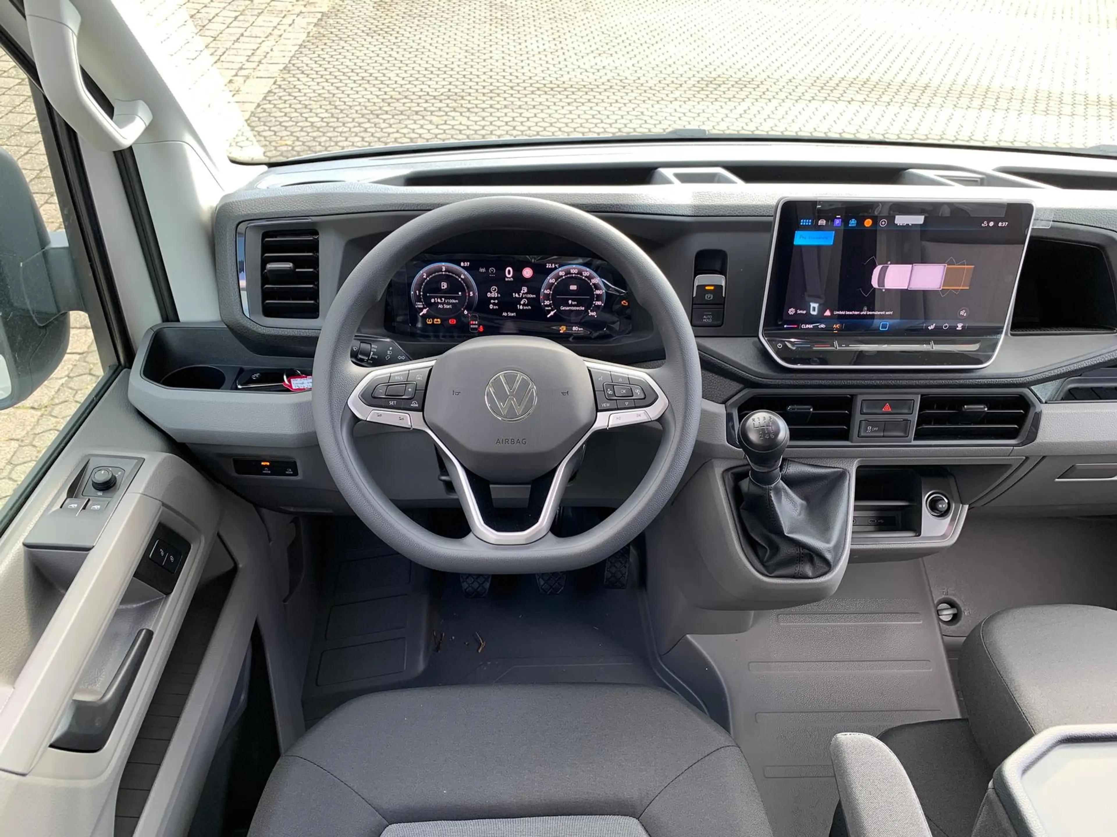 Volkswagen Crafter VW Crafter 35 DoKa MR L3 AHK 2+3Garantie 7-Sitzer — photo 2