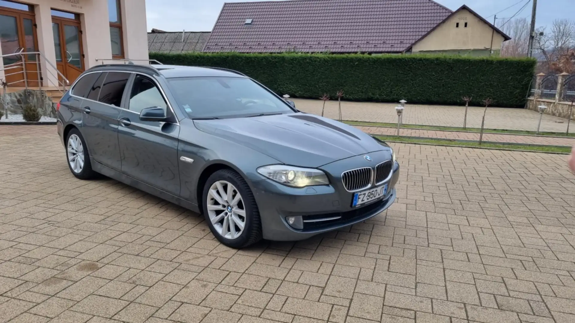 BMW 520 Touring 520d 184ch 130g Confort - 1