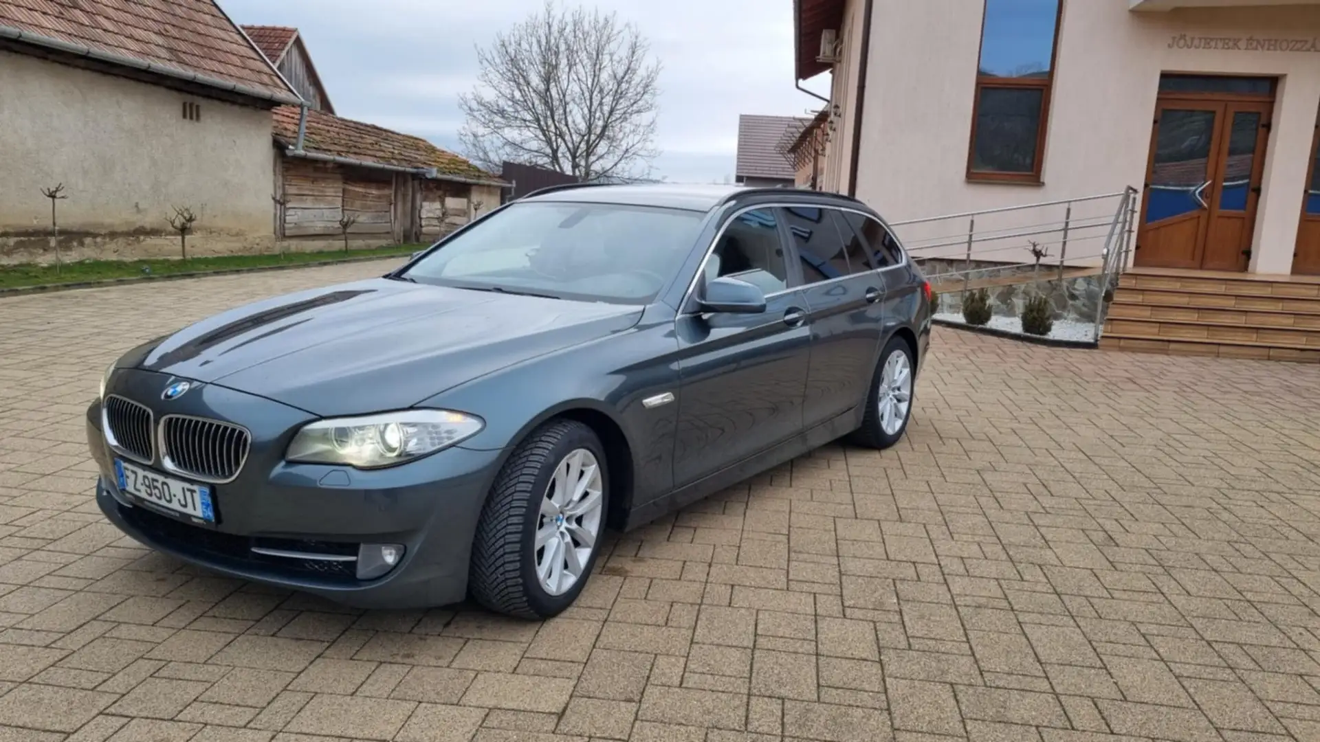 BMW 520 Touring 520d 184ch 130g Confort - 2