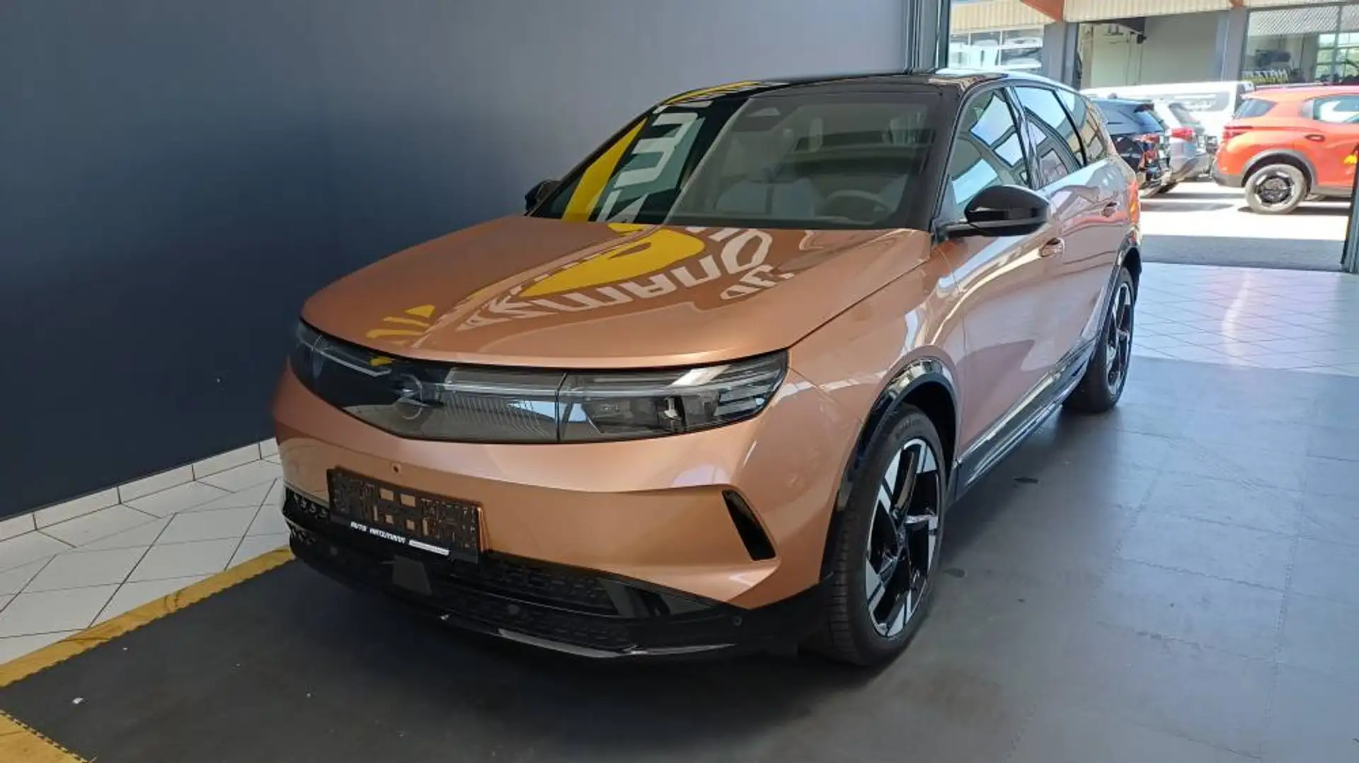 Opel Grandland GRANDLAND Electric GS-Line 213 PS Batterie 73 kWh Orange - 2