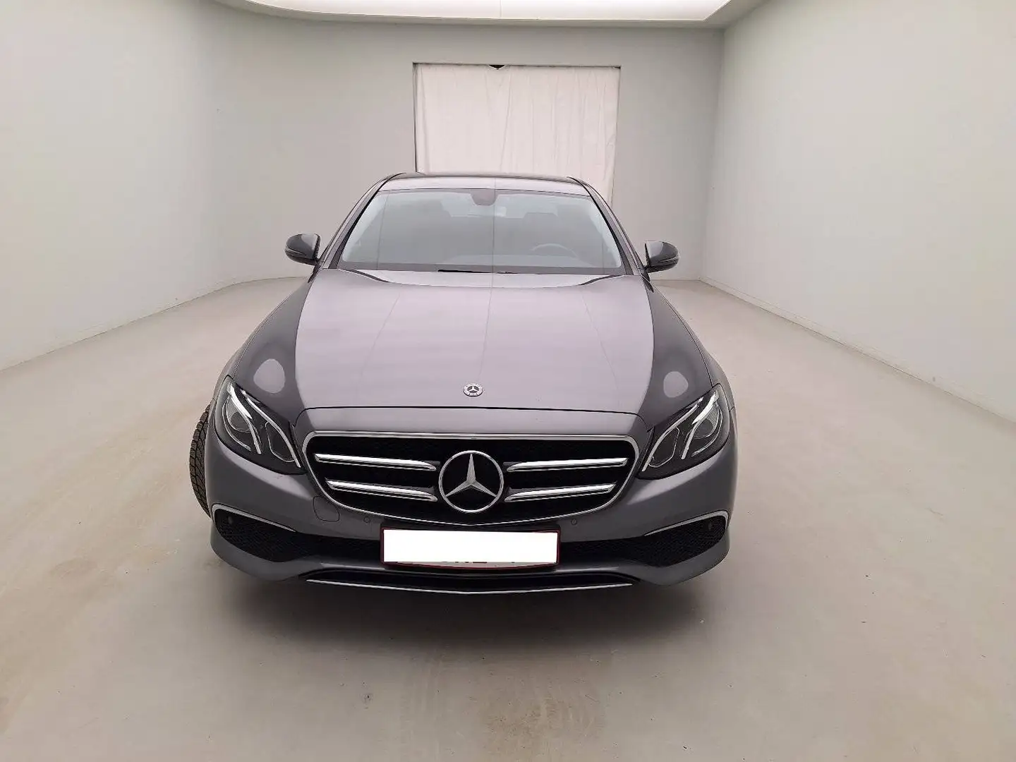 Mercedes-Benz E 200 E 200 d Business So Gris - 1