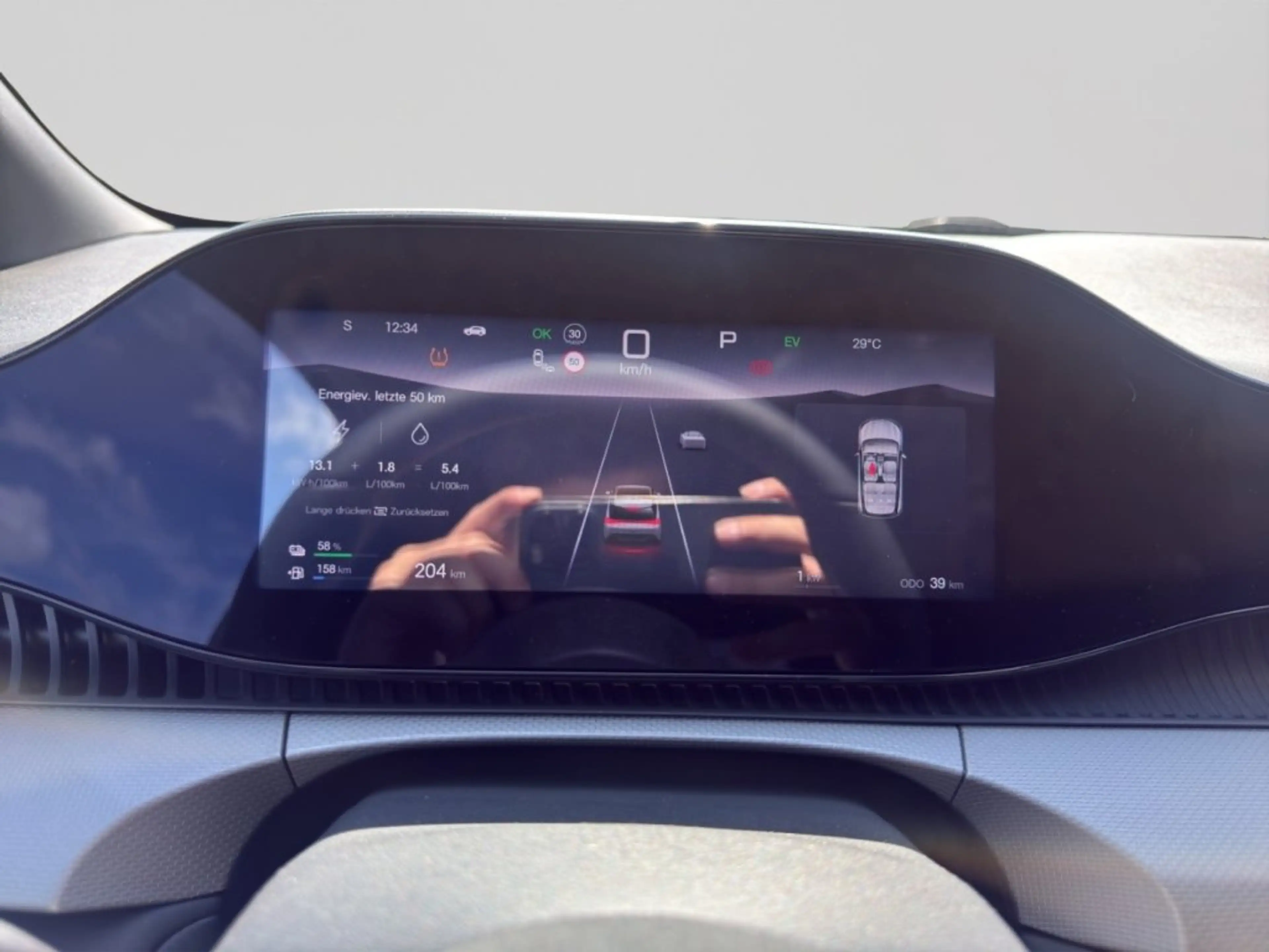 BYD Dolphin G DM-i Boost — photo 13