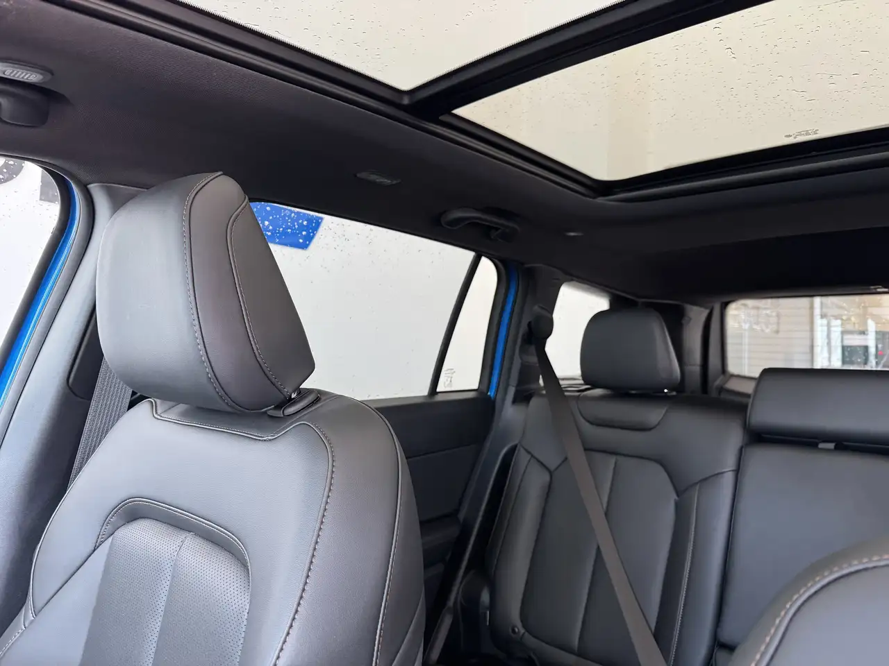 Jeep Cherokee снимка Jeep Cherokee