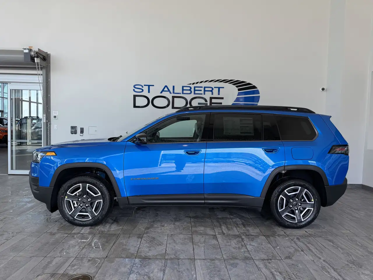 Jeep Cherokee снимка Jeep Cherokee