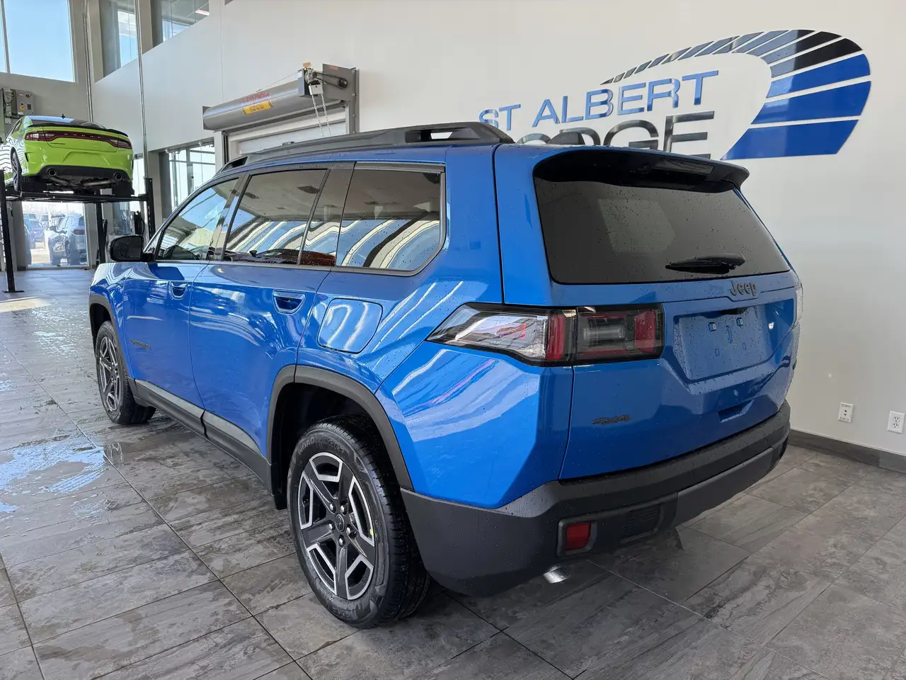 Jeep Cherokee снимка Jeep Cherokee