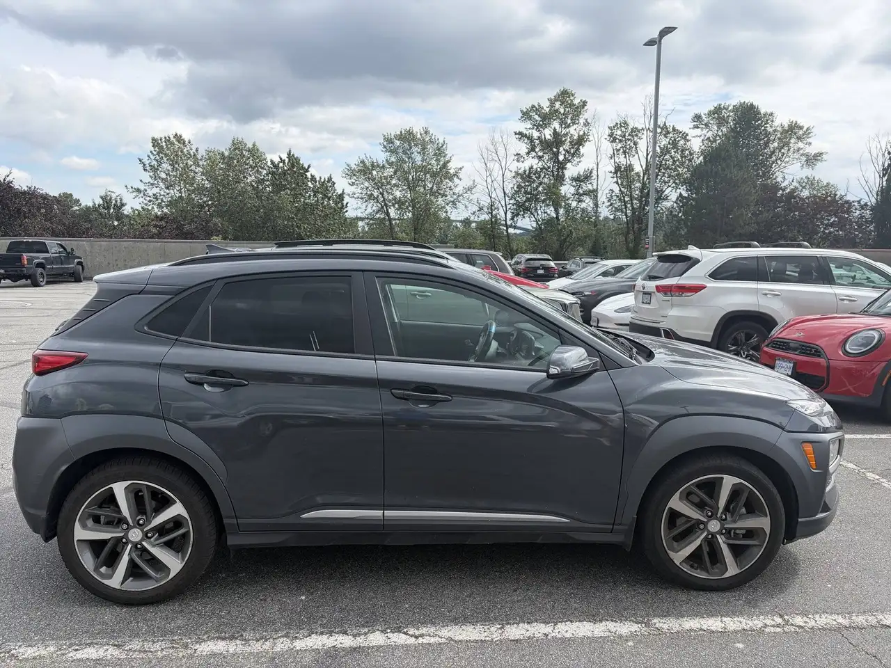 Hyundai KONA photo Hyundai KONA