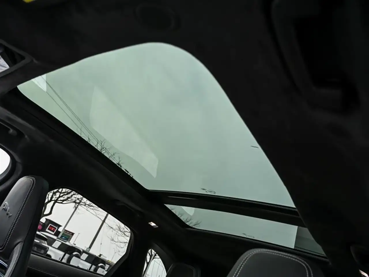 Jaguar F-Pace снимка Jaguar F-Pace