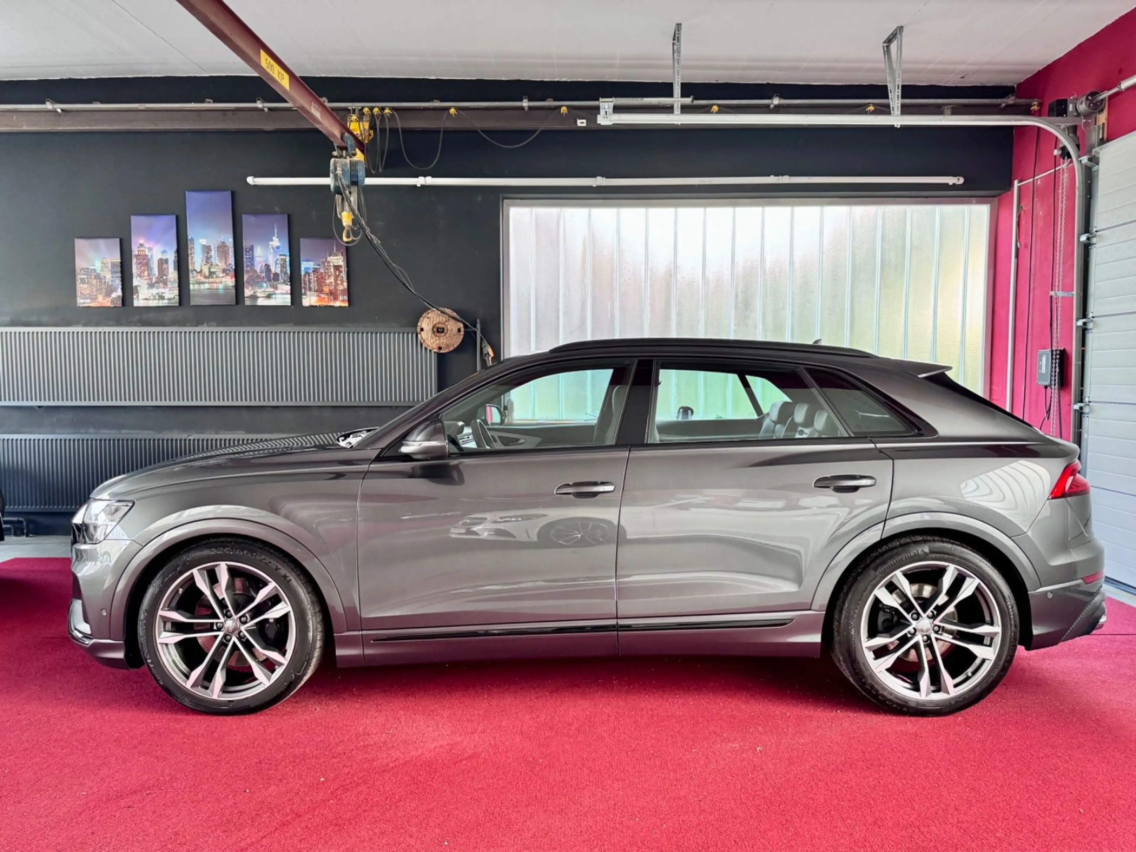 Audi SQ8 TDI Matrix 360° Raute ACC Luft B&O Keyles 22 — photo 9