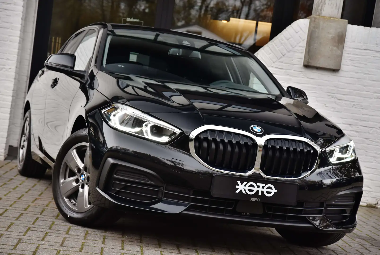 BMW 116 D AUT. ADVANTAGE *27% DISCOUNT/DIRECT LEVERBAAR* Noir - 2