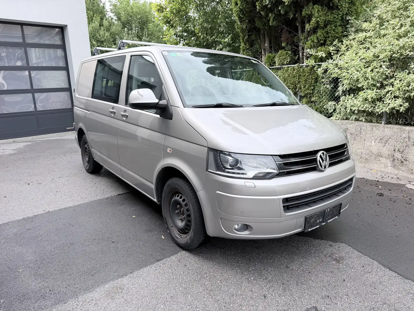 Volkswagen T6 Transporter 2,0 TDi, 4Motion Bronze - 1