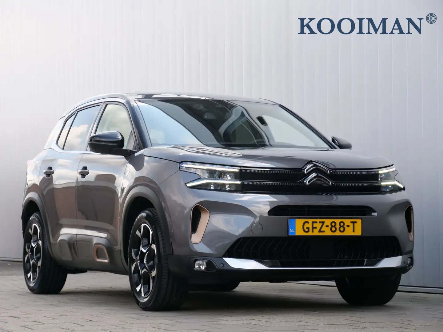 Citroen C5 Aircross 1.2 PureTech 130pk Feel Automaat LED / Navigatie / Grijs - 1
