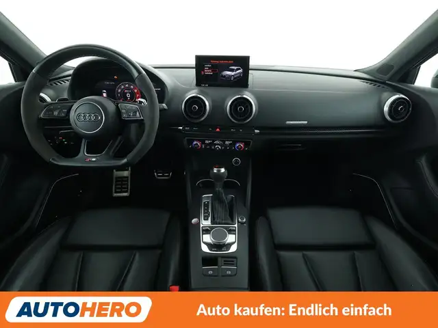 Audi RS3 view 12