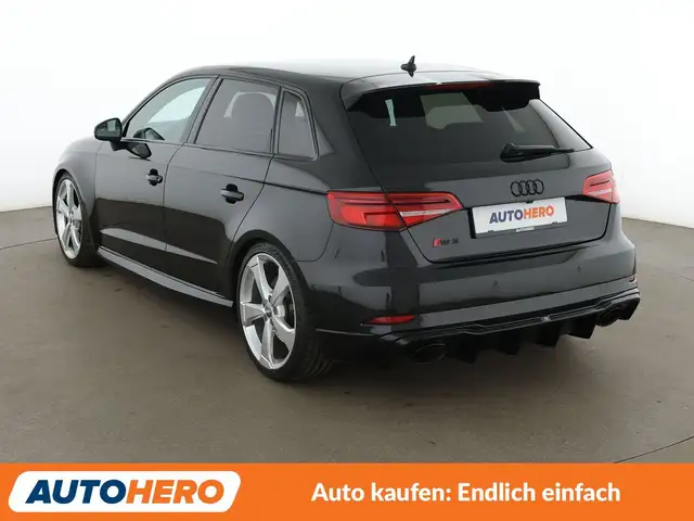 Audi RS3 view 4