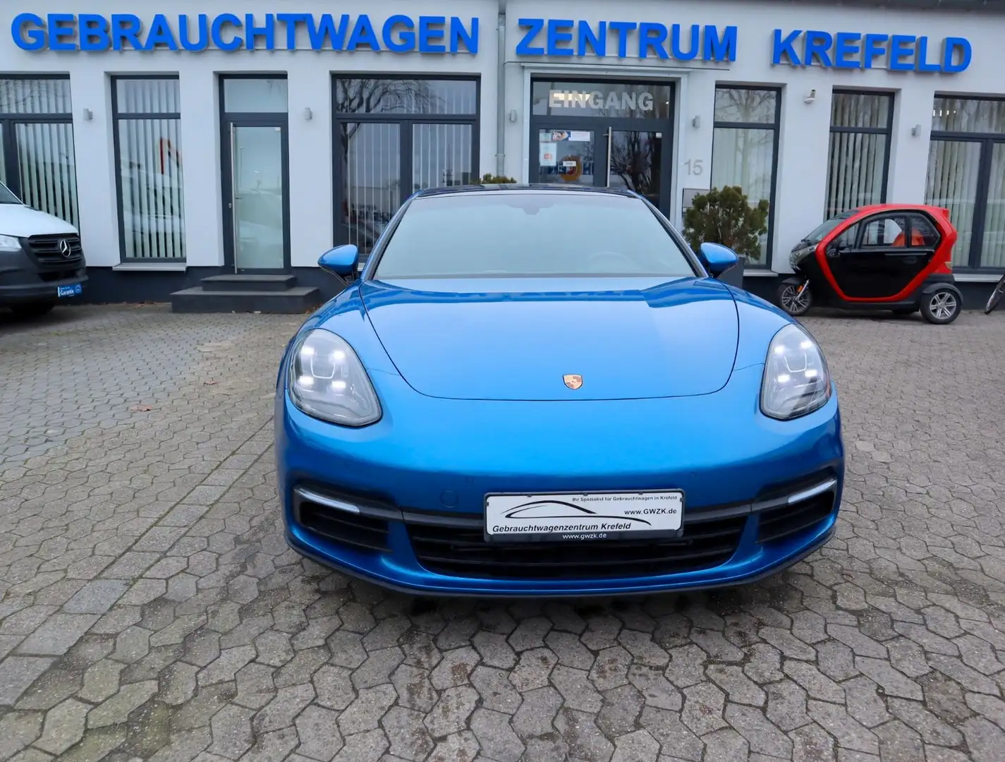 Porsche Panamera 4 Allrad / Panorama / Luftfahrwerk/NAVI Blau - 2