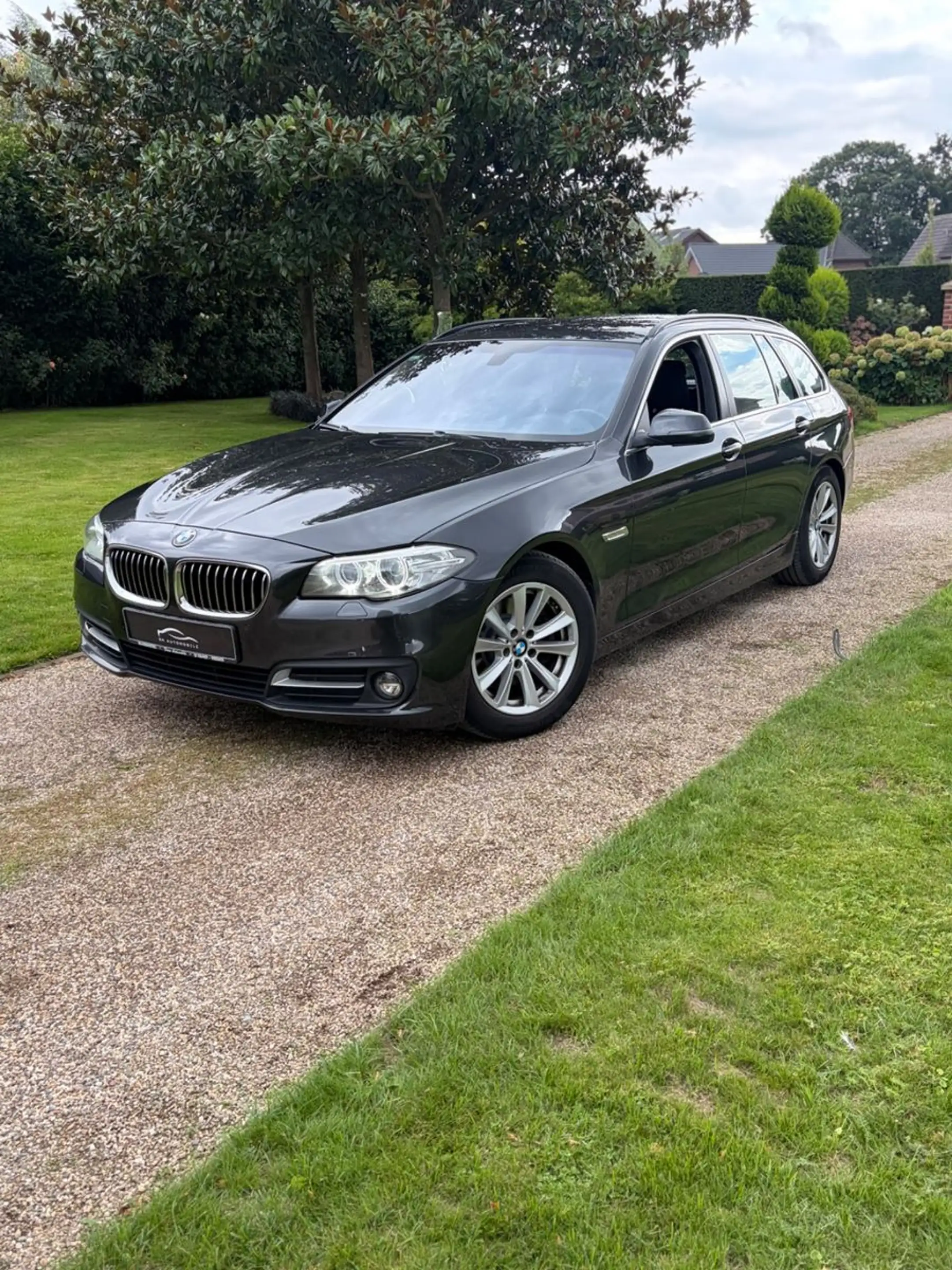 BMW 520 d Touring Bremse vorne neu LED Digital Cockpi