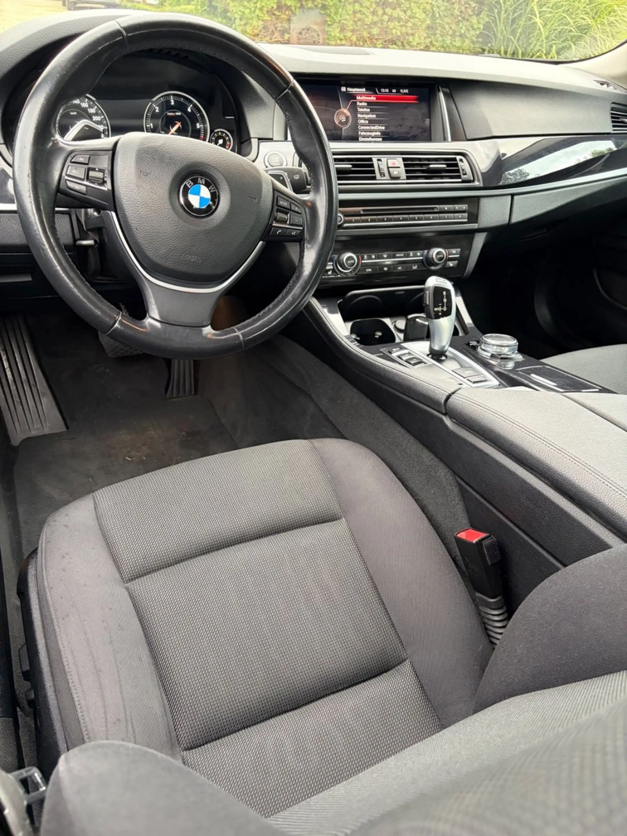 BMW 520 d Touring Bremse vorne neu LED Digital Cockpi — photo 10