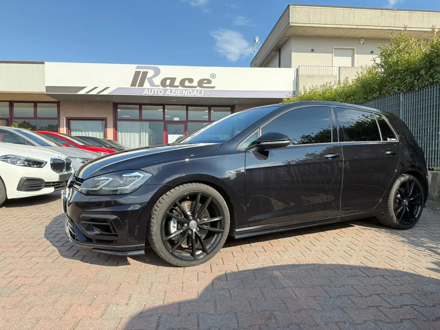 Volkswagen Golf 5p 2.0 tsi R 4motion 300cv dsg Nero - 1
