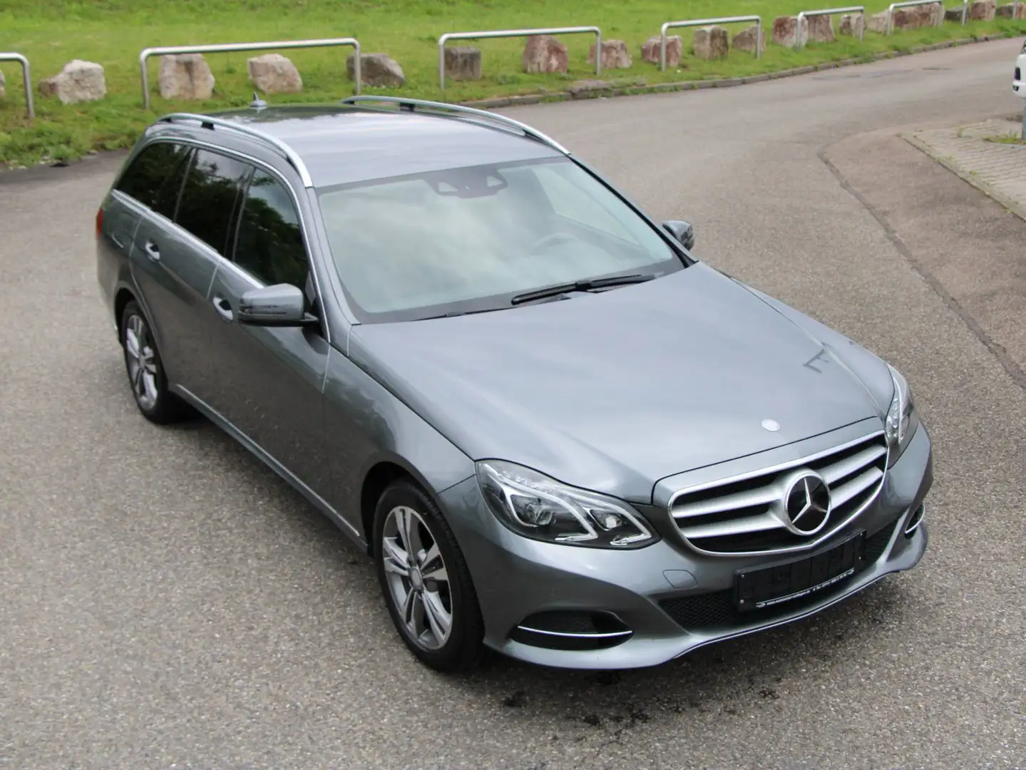Mercedes-Benz E 220 E 220 T-Modell BlueTec Avantgarde Grau - 2