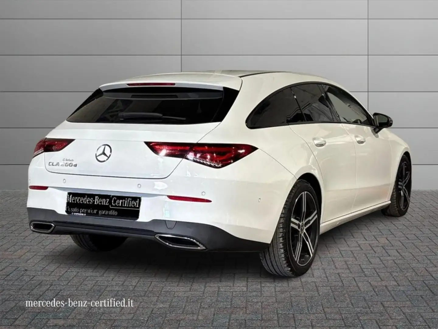 Mercedes-Benz CLA 200 d Automatic Shooting Brake Sport Bianco - 2