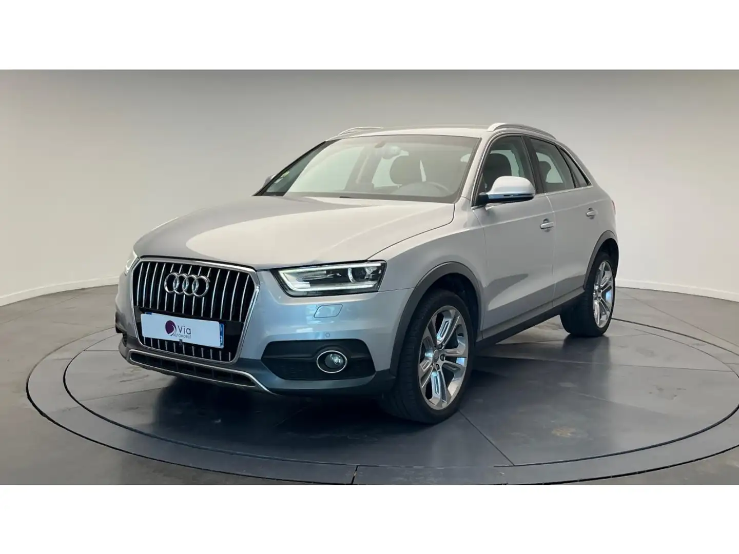 Audi Q3 2.0 TDI 140 Design Luxe  / Siege Cuir Chauffant - 1