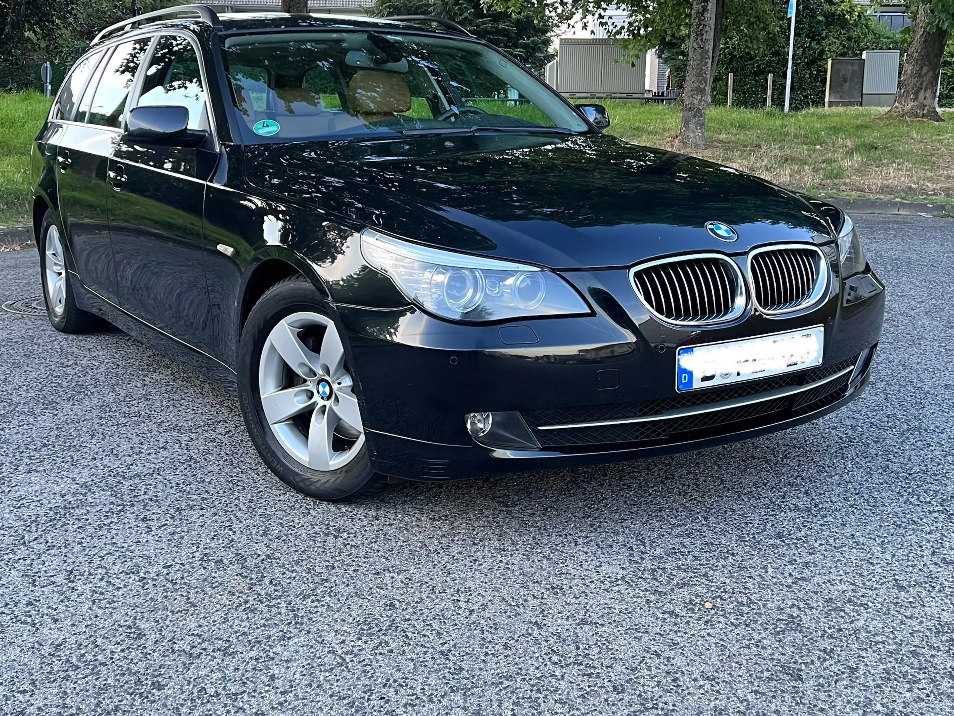 BMW 523 523i — photo 9