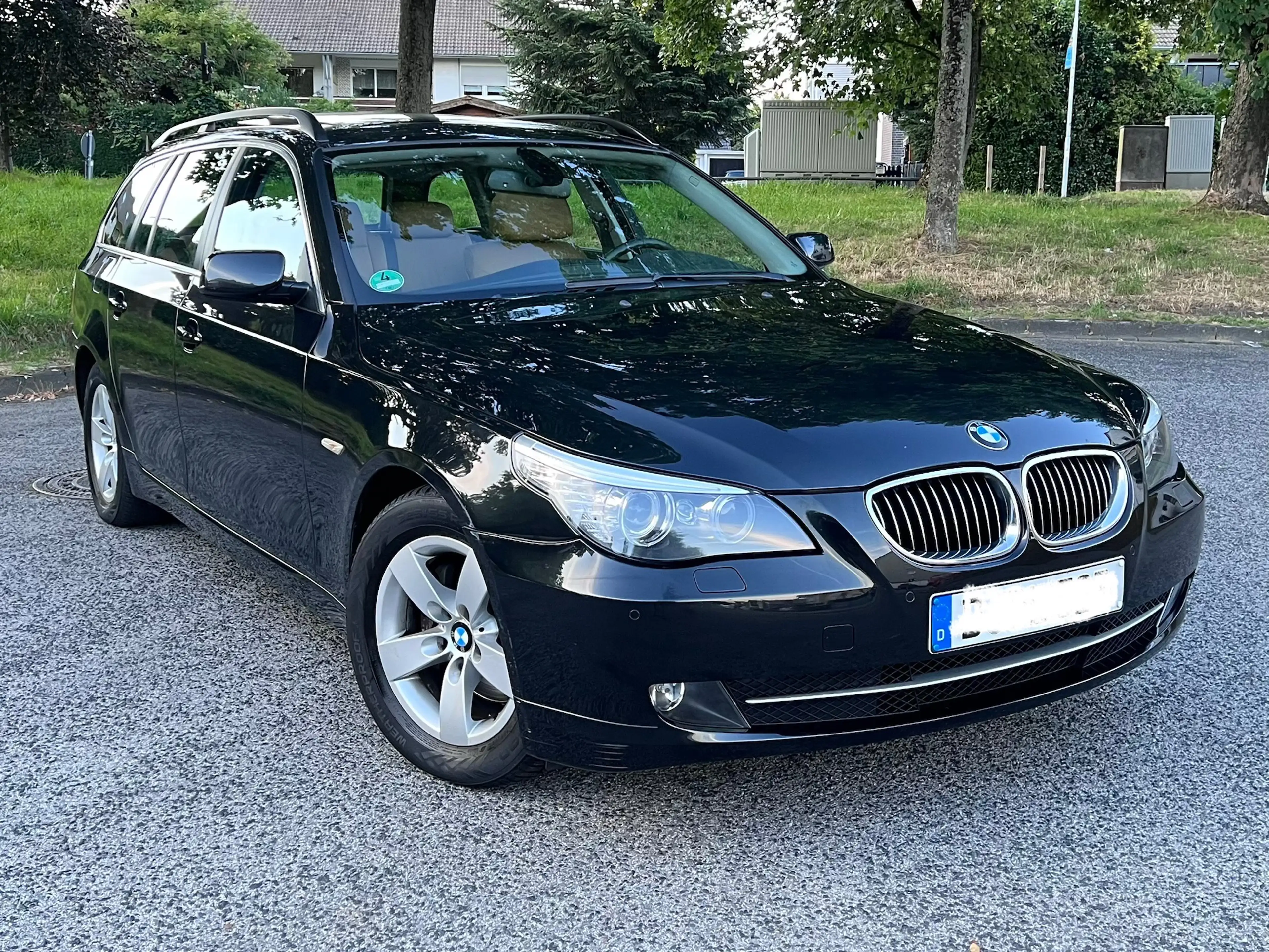 BMW 523 523i — photo 8