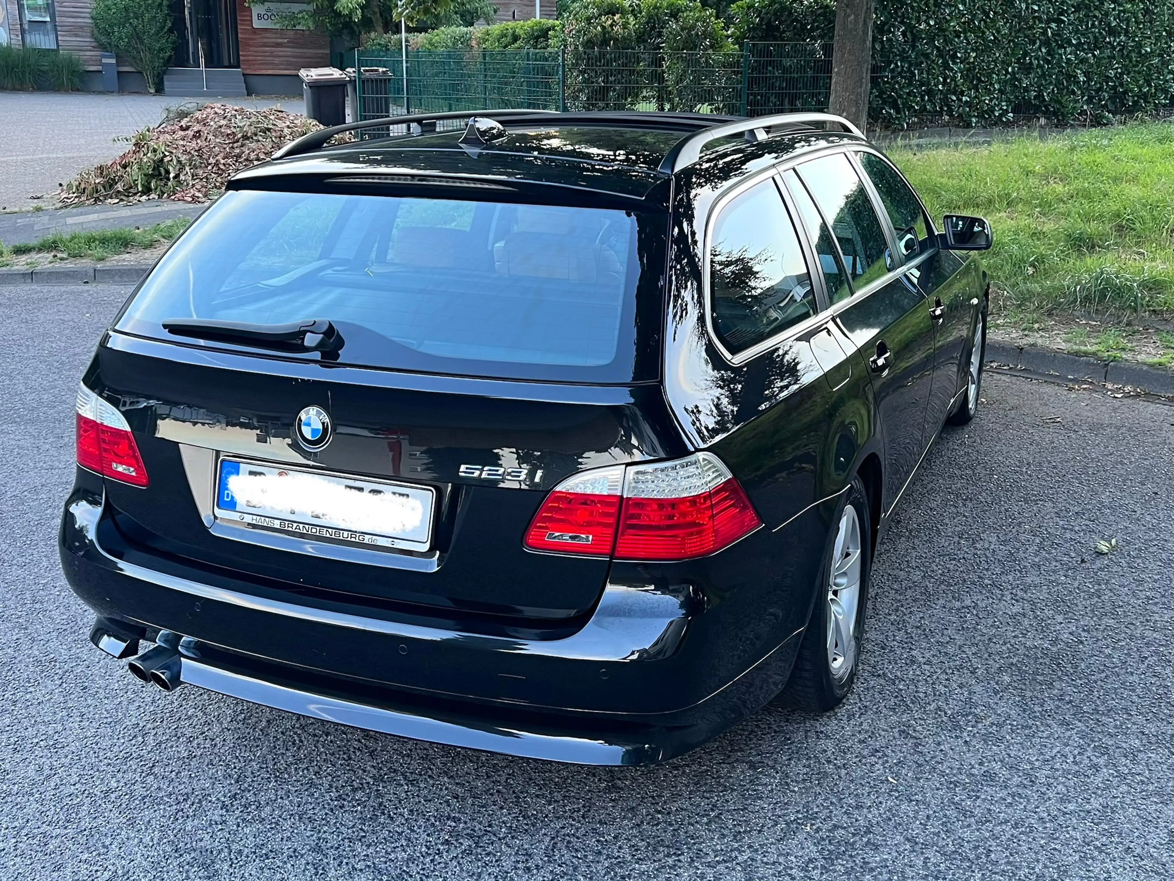 BMW 523 523i — photo 5