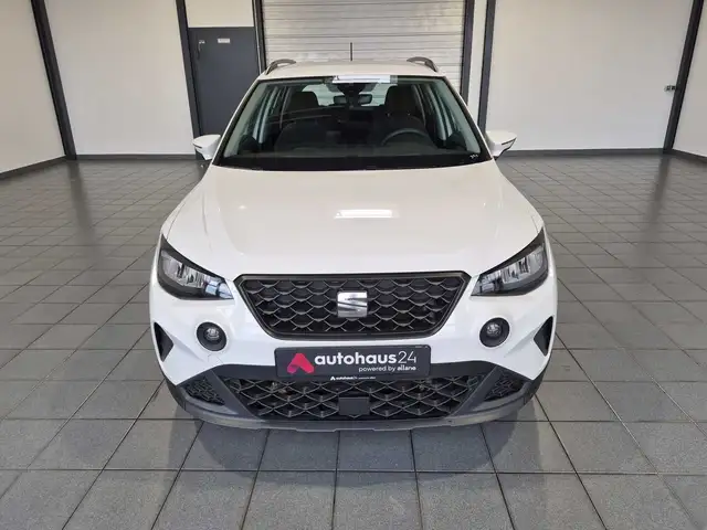 Seat Arona view 2
