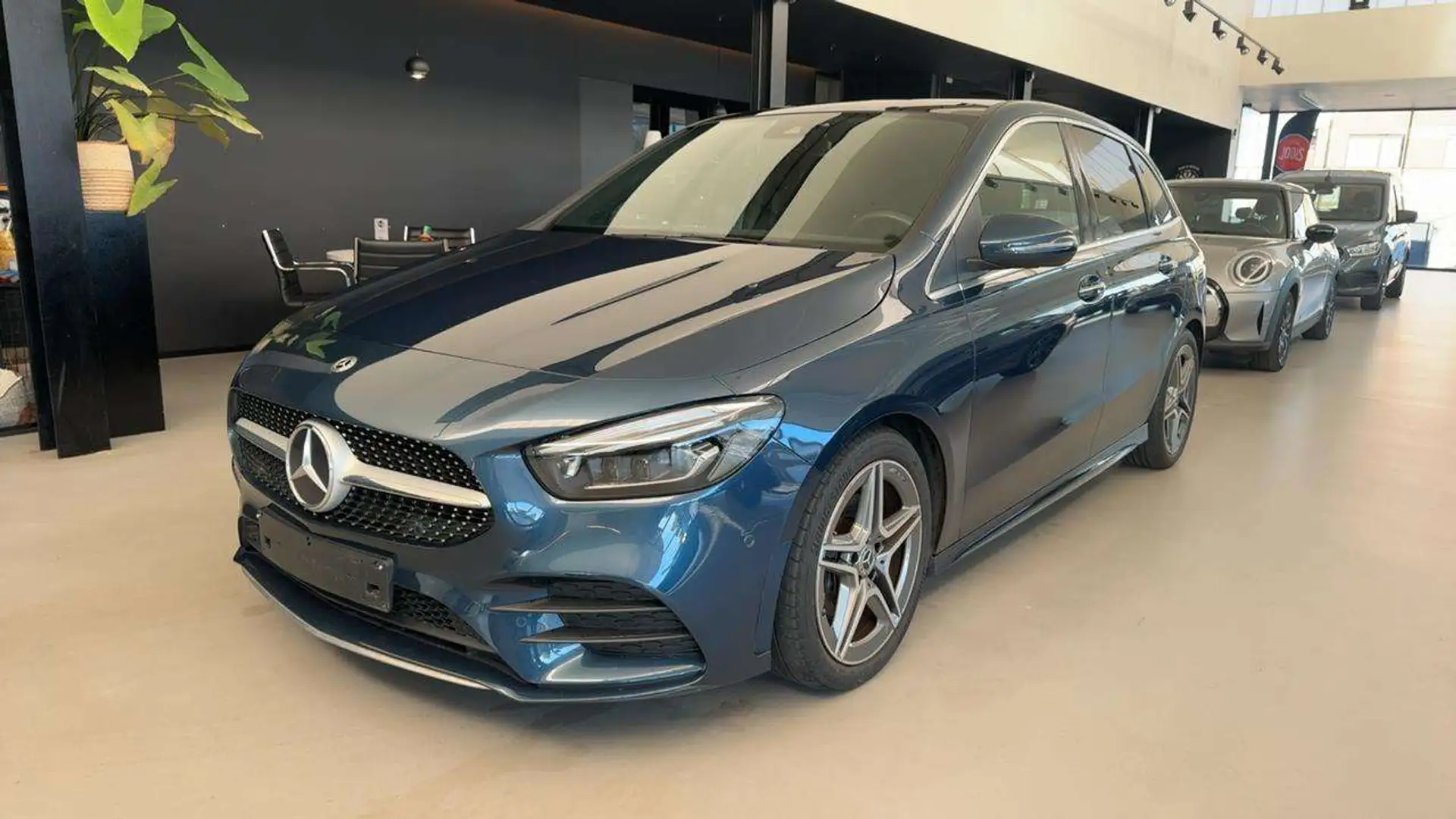 Mercedes-Benz B 180 iA AMG Bleu - 1