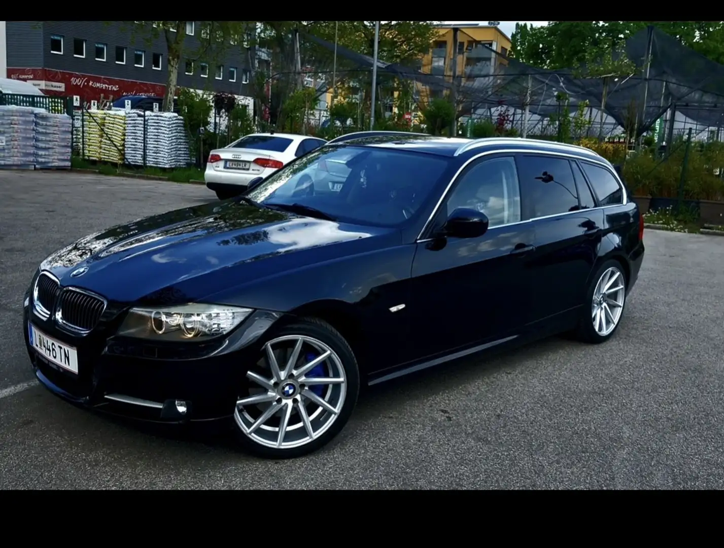 BMW 318 318d Touring Österreich-Paket Aut. - 1