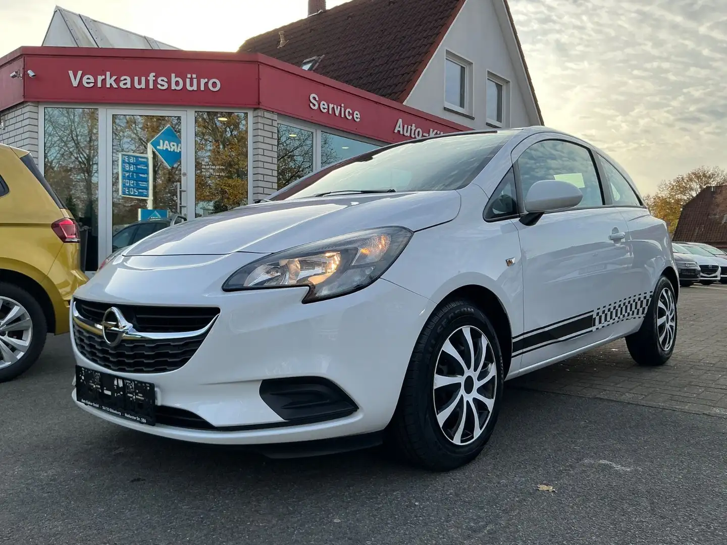 Opel Corsa E Edition 1.4 BT USB Klima Weiß - 1