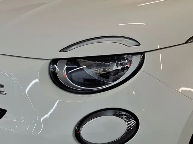 Fiat 500 view 5