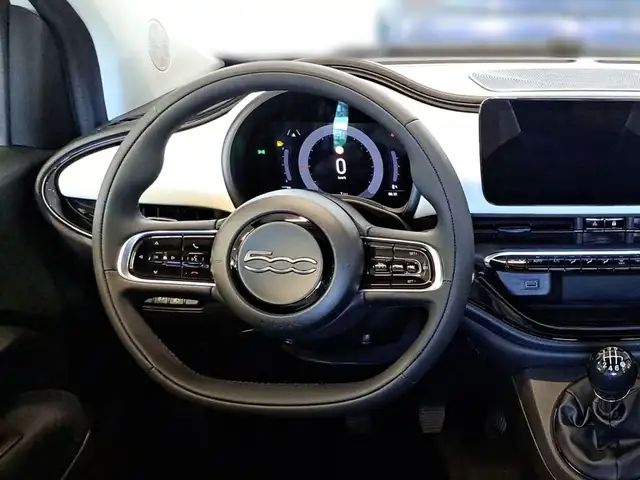 Fiat 500 view 11