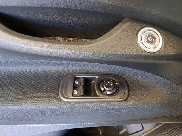 Fiat 500 view 9