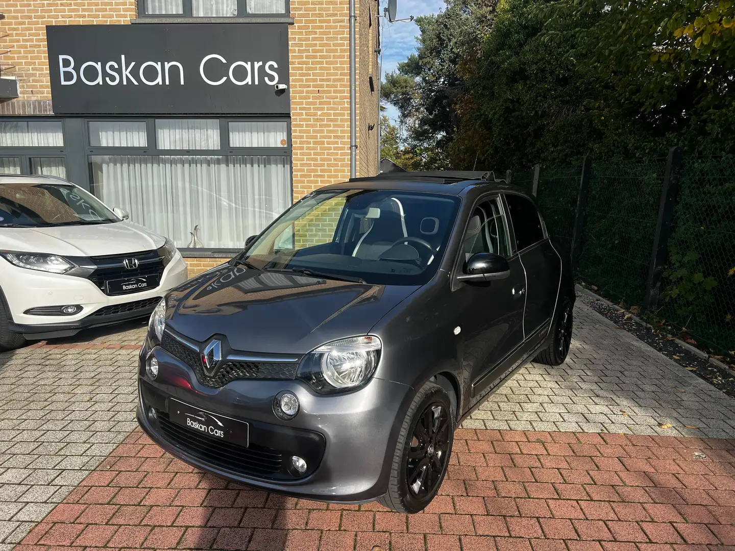 Renault Twingo Twingo ICONIC 90/NAVI/OPEN AIR/46.000KM/GARANTIE Zilver - 2