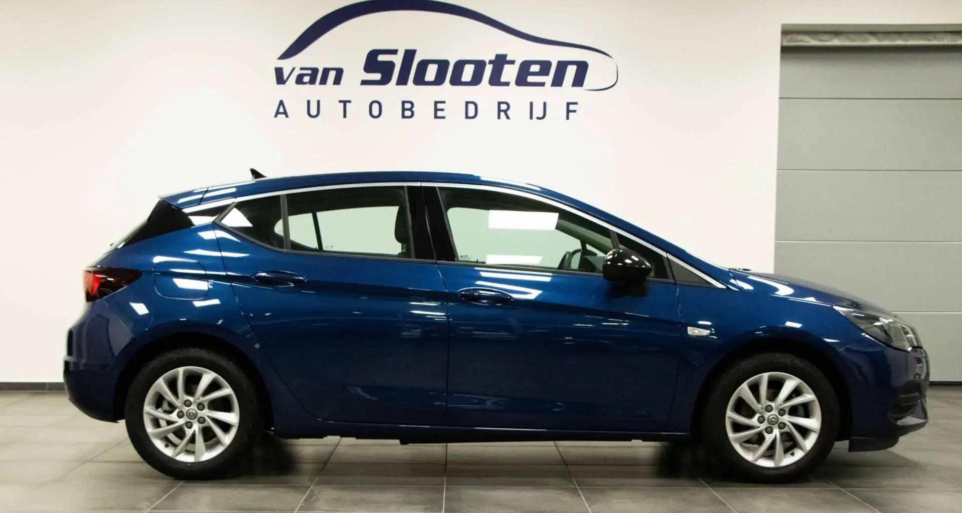 Opel Astra 1.2 Business Elegance| Navi| Camera| Cruise| Keyle Blauw - 2
